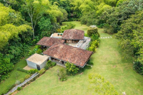 FINCA HOTEL CAÑA BRAVA
